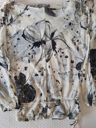Blusa estampada Zara