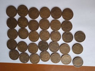30 monedas de 2.5 pesetas en muy buen estado 
