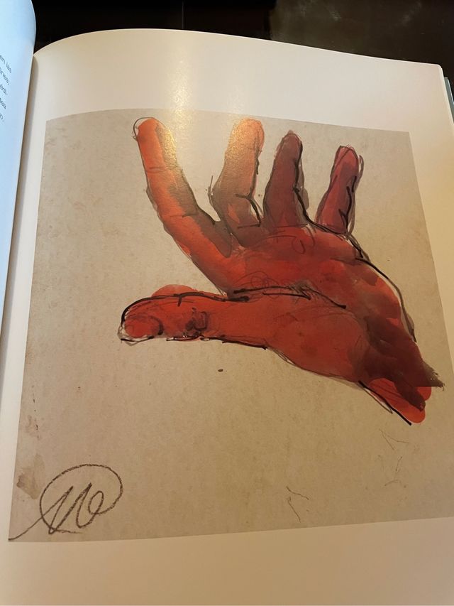 Chillida en sus manos libro catálogo