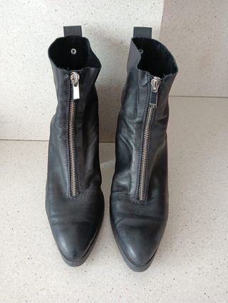 Botines ZARA súper nuevos 