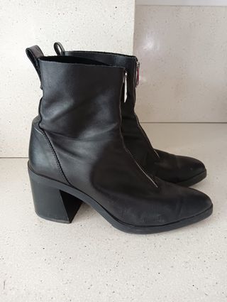 Botines ZARA súper nuevos 
