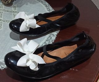 Zapatos negros charol Geox