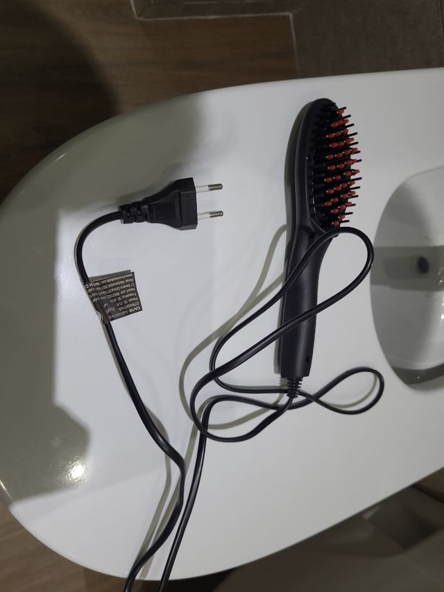 Cepillo alisador de pelo