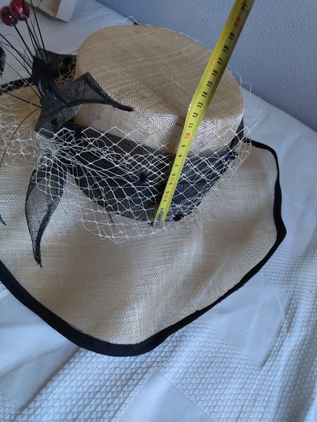 Sombrero firma Patricia Buffuna