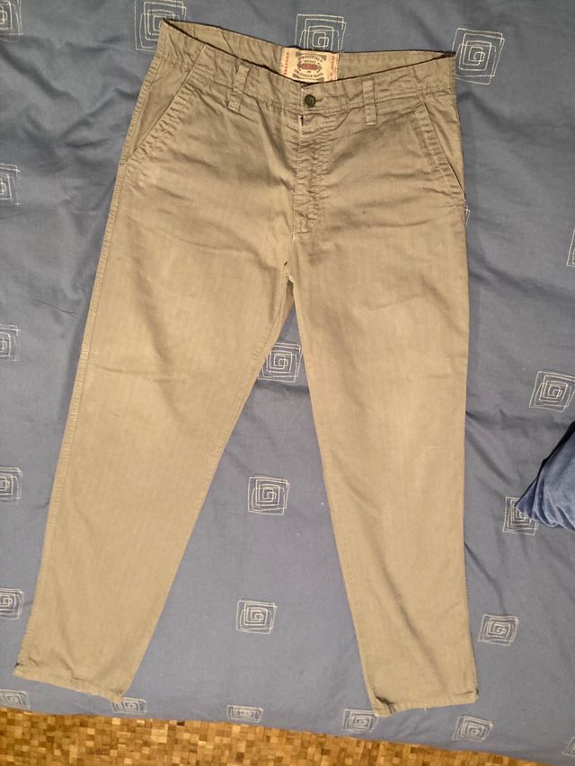 Pantalón chino