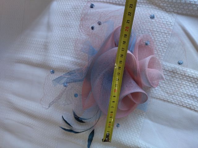 Tocado firma Patricia Buffuna