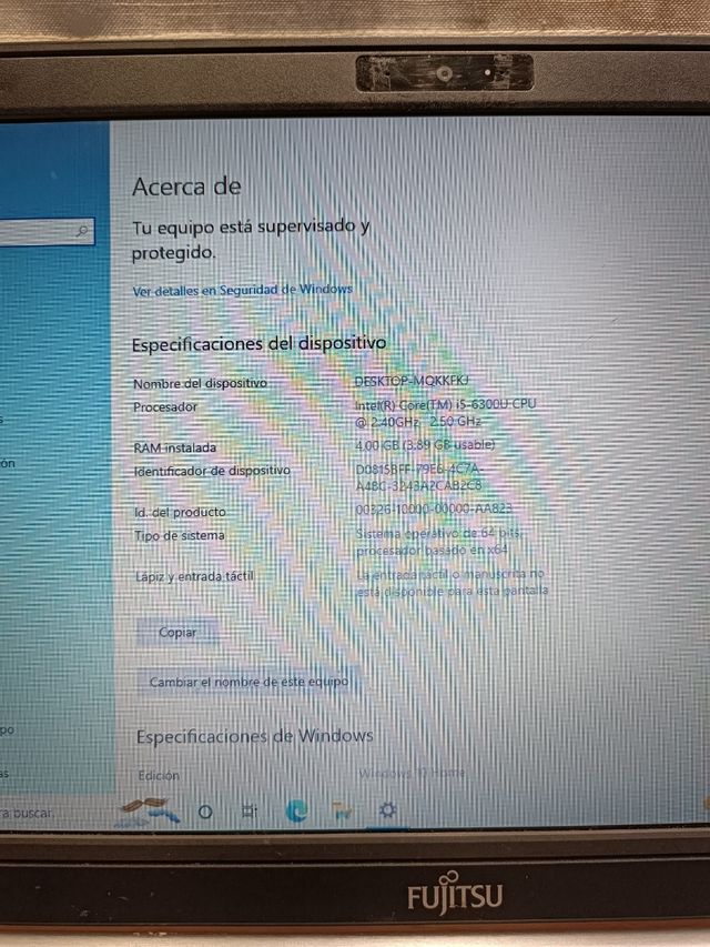 FUJITSU E746 i5 6300U/SSD da 256 GB/DDR4