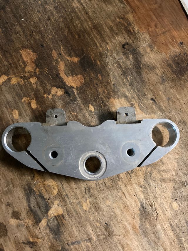 Placa dirección aquila 125 250