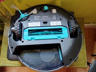 Robot Aspirador y fregasuelos Conga 4690 Ultra.