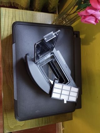 Robot Aspirador y fregasuelos Conga 4690 Ultra.