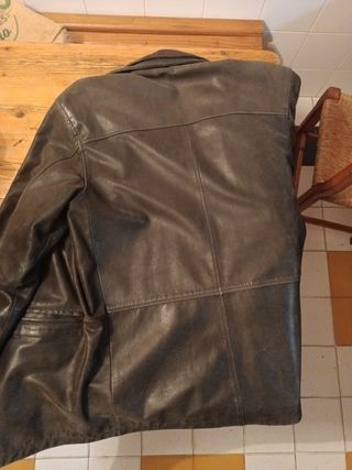 Chaqueta de cuero CB