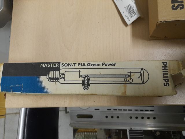 Lámpara Philips Son T Green 440w