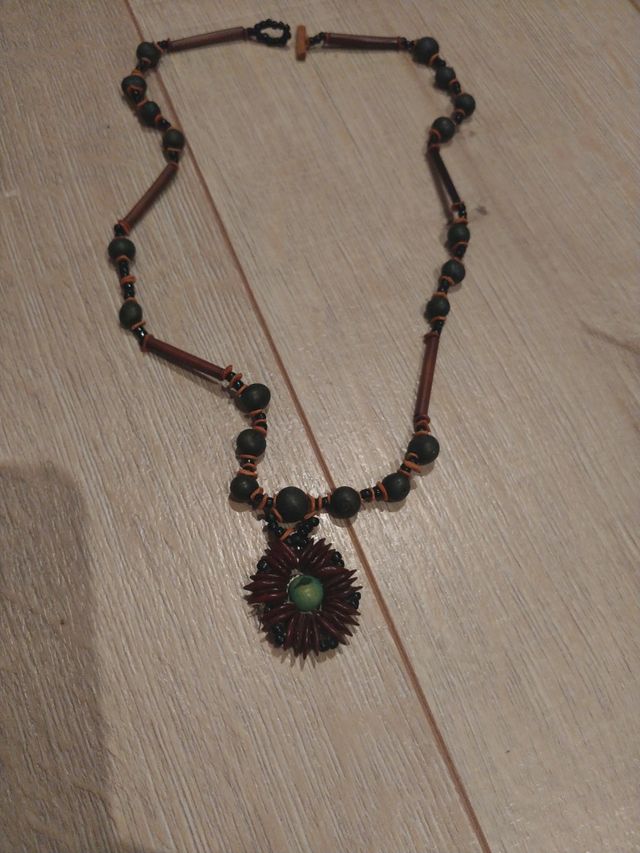 collar ARRESANAL de semillas Naturales
