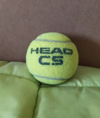 Pelota de tenis marca Head CS, muy nueva