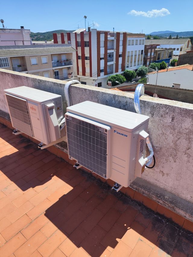 Daikin Sensira TXF35C Aire Acondicionado