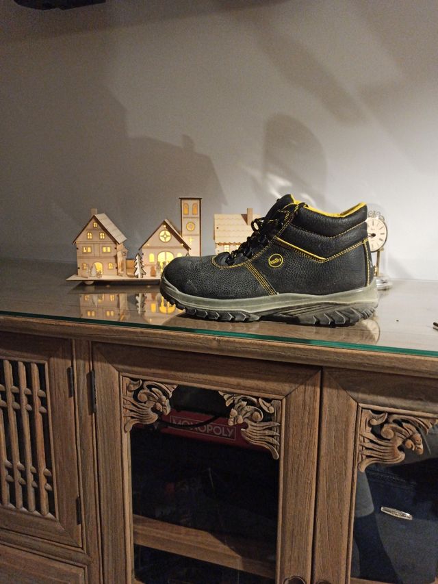 Zapato extrema segurida y regalo