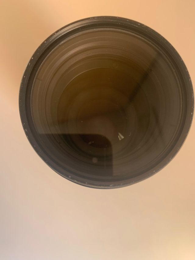 Optica Nikon 70-210.