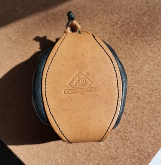 Porta moedas em couro