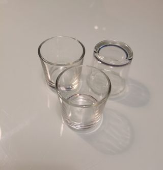 3 copos pequenos