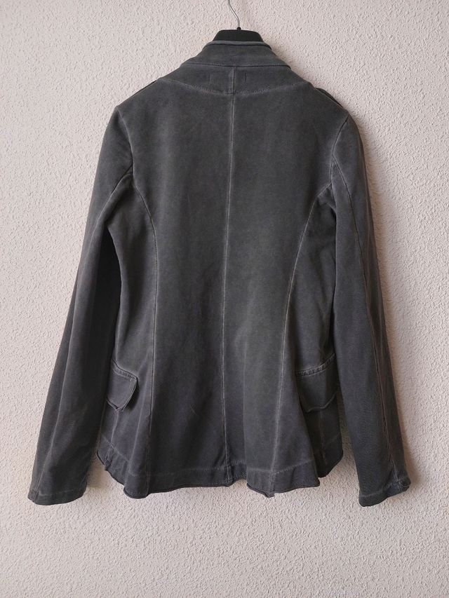 Chaqueta blazer gris Hug & Clau con botones