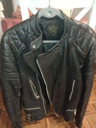 cazadora cuero moto