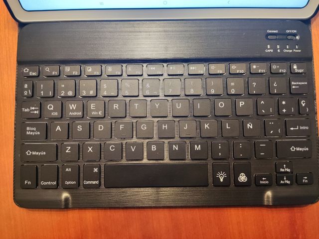 Tastiera Samsung Galaxy Tab A7+ +cover