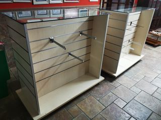 GÓNDOLAS PERCHERO PARA TIENDA