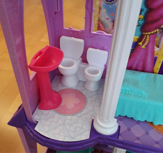 Castillo enchantimals