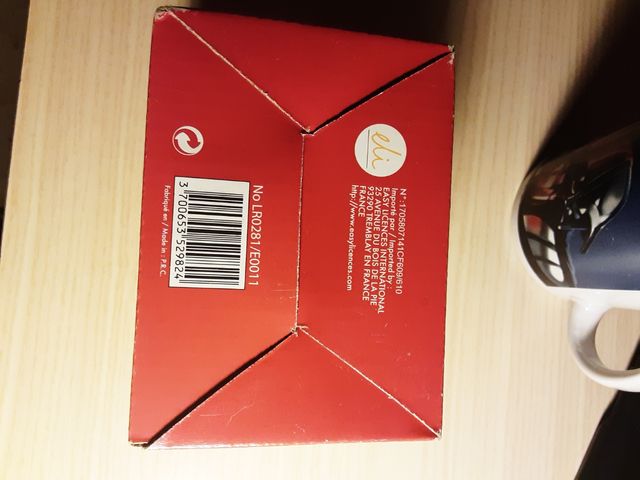 Taza Star Wars de porcelana.