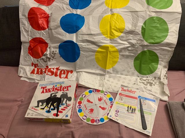 Twister juego Hasbro