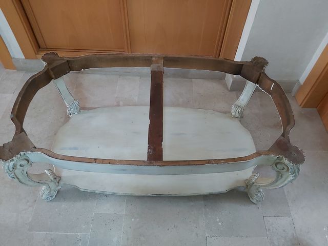 Base de mesa de madera maciza tallada