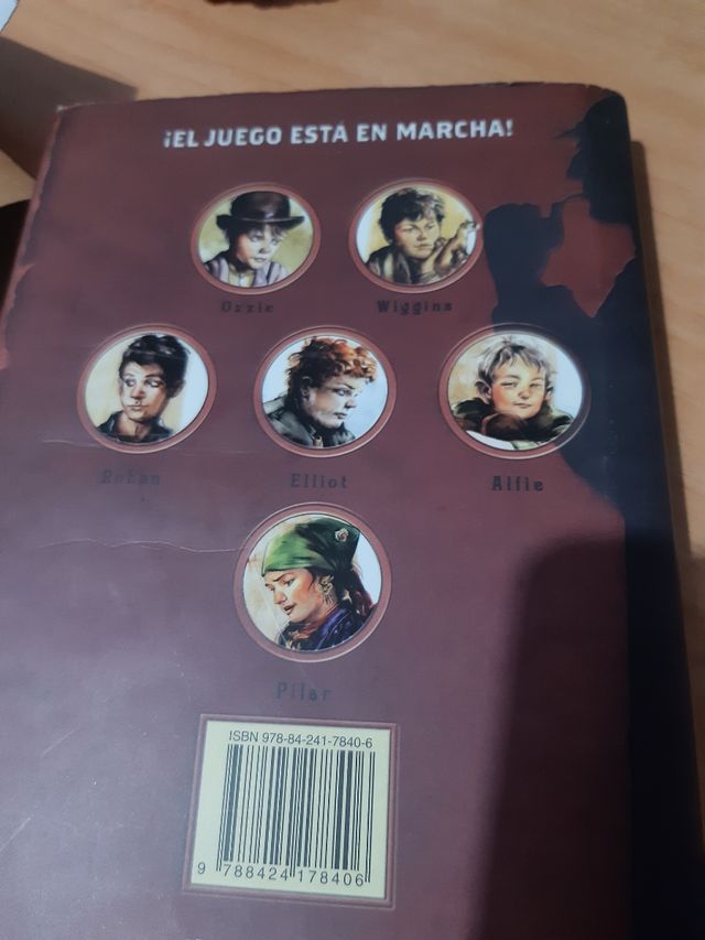 libro sherlock holmes