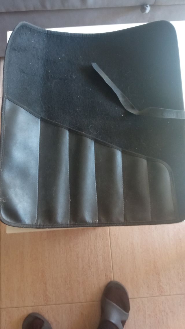 maletín de cuchillo 15€