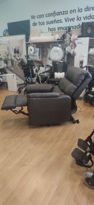 Sillon levantapersonas relax cuero