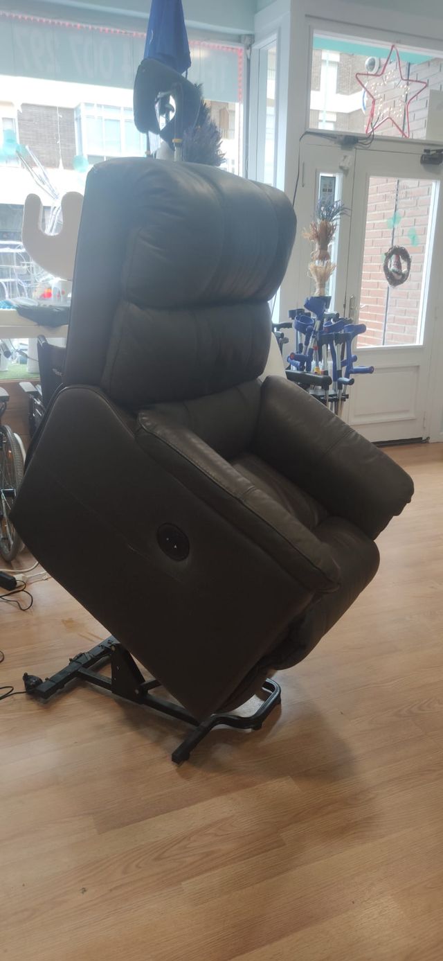 Sillón relax levanta personas