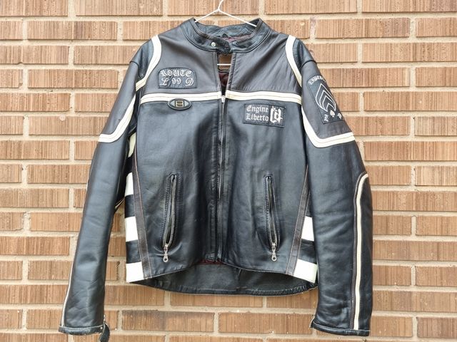 Cazadora de cuero marca Liberto