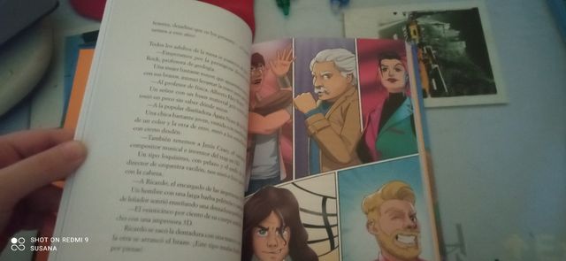 Exi, bienvenidos a Glitch city