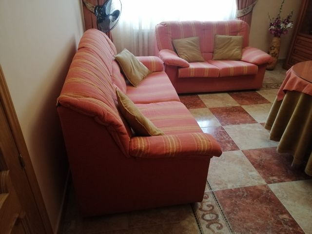 Sofá 3 y 2 piezas ,perfecto estado