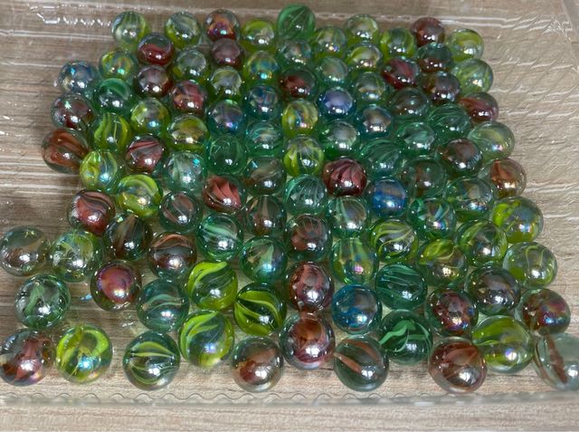 102 canicas de cristal