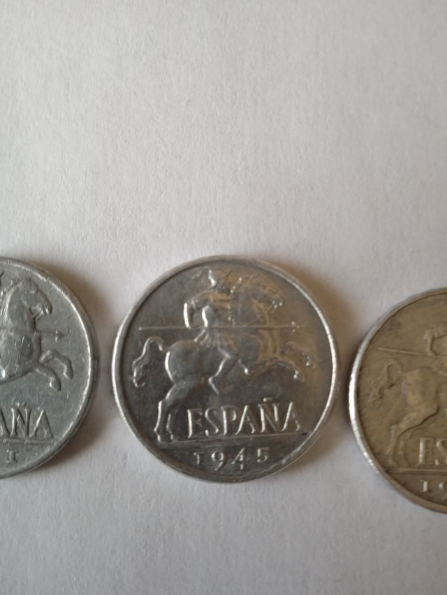 cuatro monedas de 10 céntimos todos los años alumi