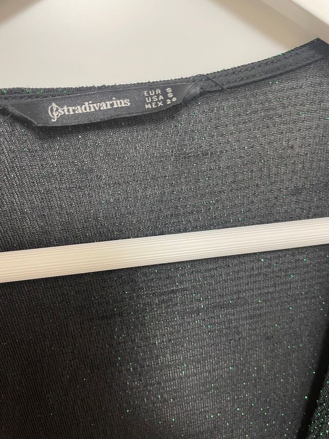 Vestido fiesta bershka brillos verdes