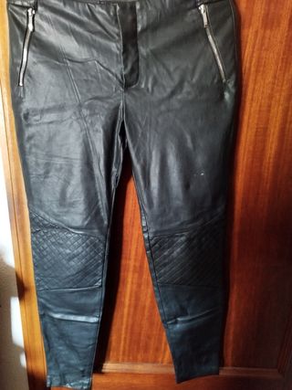 Pantalones Zara