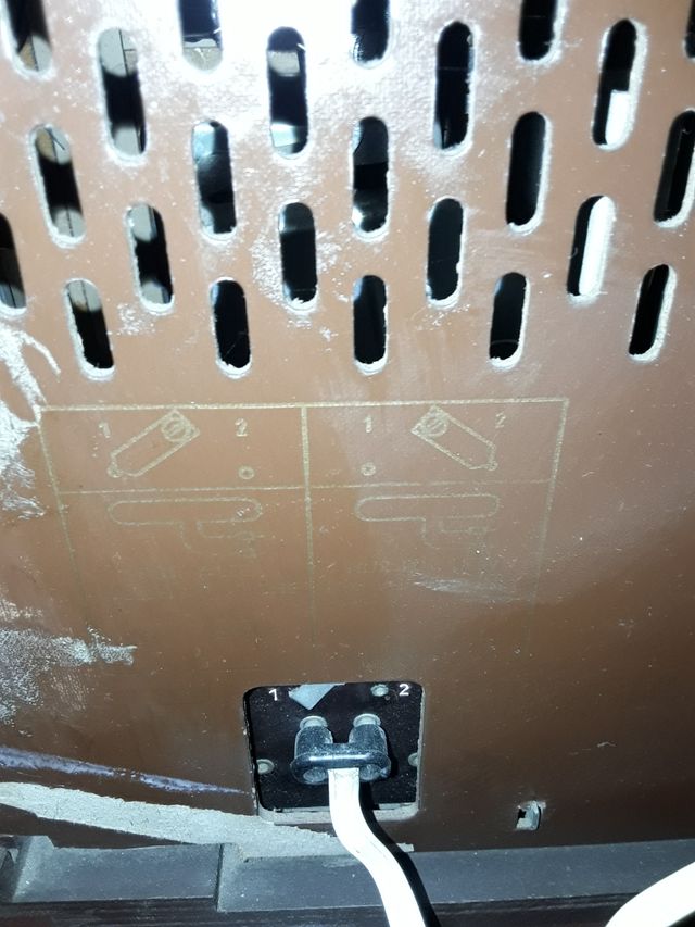 RÁDIO ALEMÃO ANTIGO FUNCIONANDO