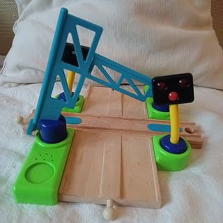 paso elevado tren madera 