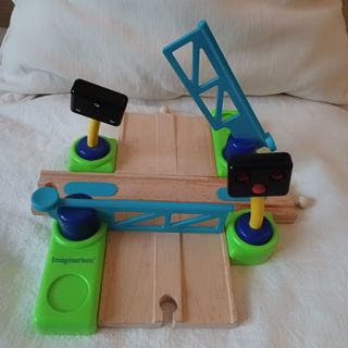 paso elevado tren madera 