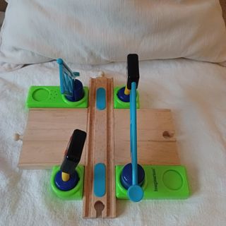 paso elevado tren madera 