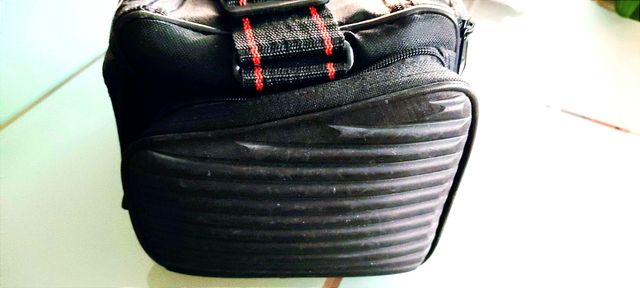 BOLSA PARA CAMARA REFLEX, OBJETIVOS, UTILES, ETC..