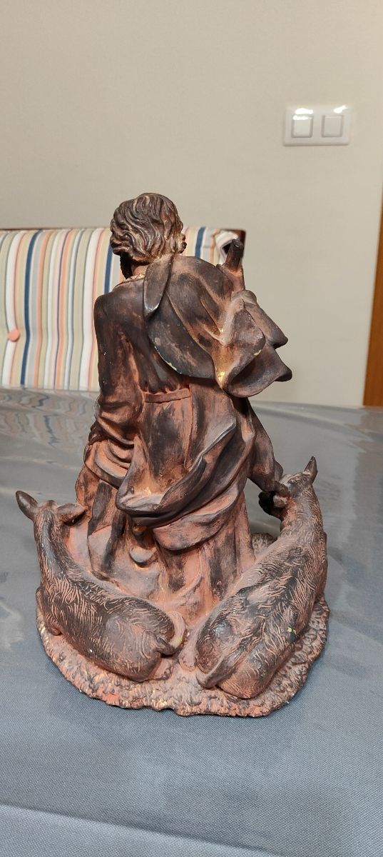 Nacimiento de resina.Nuevo.