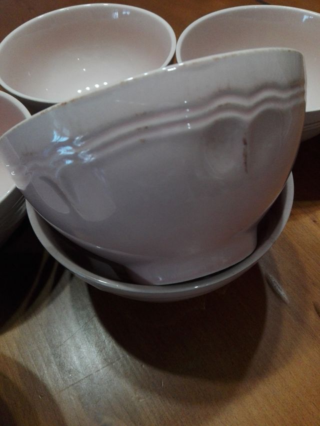 Platos tazas y tazones loza