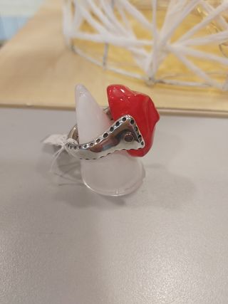 Anillos de Zamak y Plata.